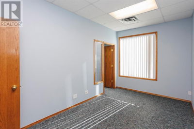 Commercial for Rent in New-brunswick