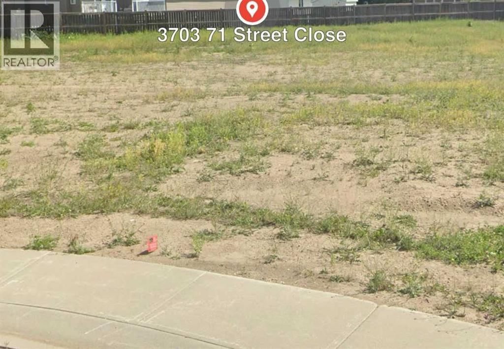 3703 71 St. Close, Camrose, Alberta T4V 5B5