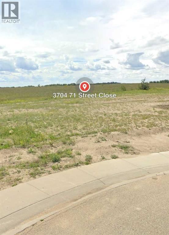 3704 71 St. Close, Camrose, Alberta T4V 5B4