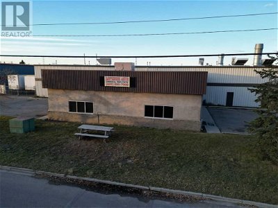 Image #1 of Commercial for Sale at 5472 56 Avenue Se, Calgary, Alberta