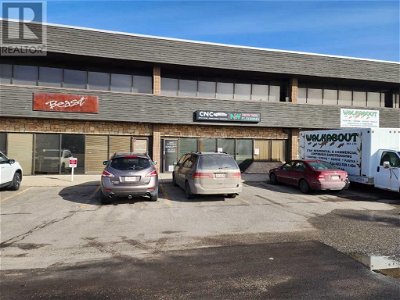 Image #1 of Commercial for Sale at M 3505 32 Street Ne, Calgary, Alberta
