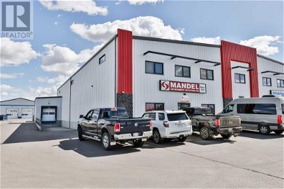 Image #1 of Commercial for Sale at 10 1045 36 Street N, Lethbridge, Alberta