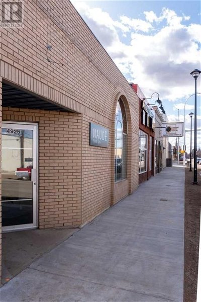 Image #1 of Commercial for Sale at 4925 50 Street, Lloydminster, Alberta