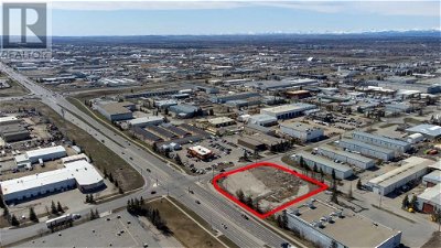 Image #1 of Commercial for Sale at 5210 76 Avenue Se, Calgary, Alberta