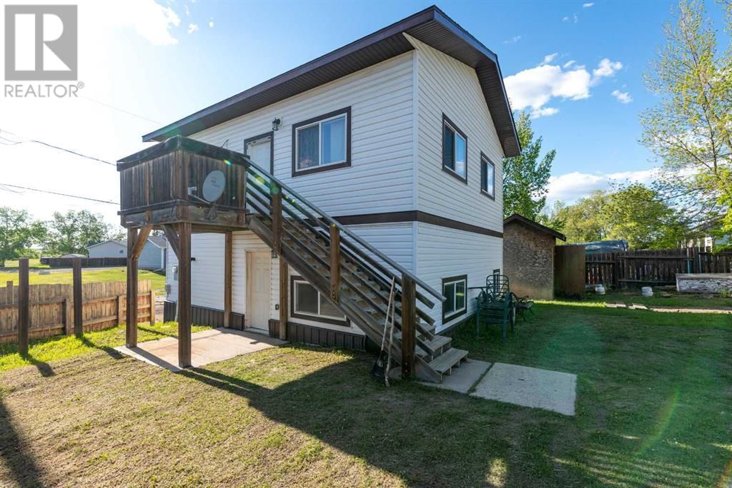 18 3 AVENUE SOUTHEAST Image 1