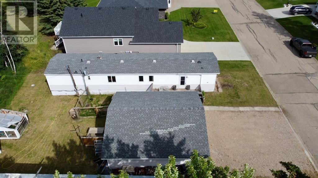112 1st Avenue East Neilburg, Saskatchewan