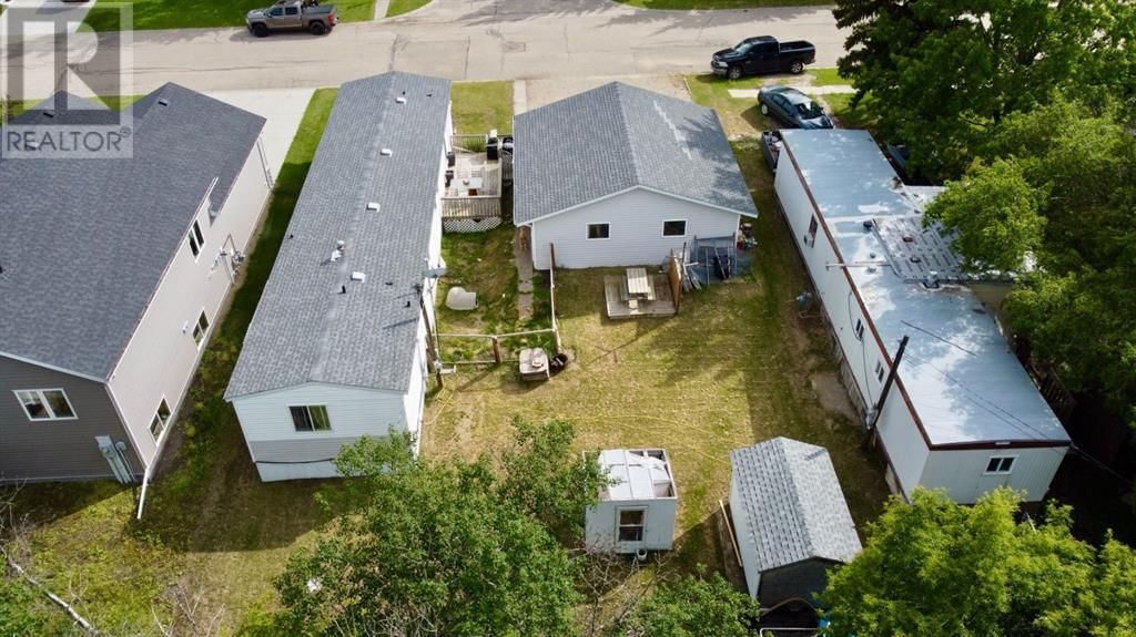 112 1st Avenue East Neilburg, Saskatchewan