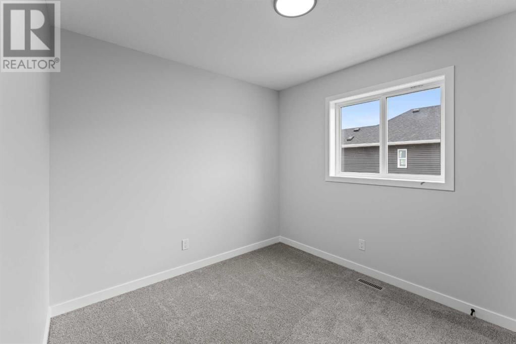 3187 Chinook Winds Drive SW Image 30