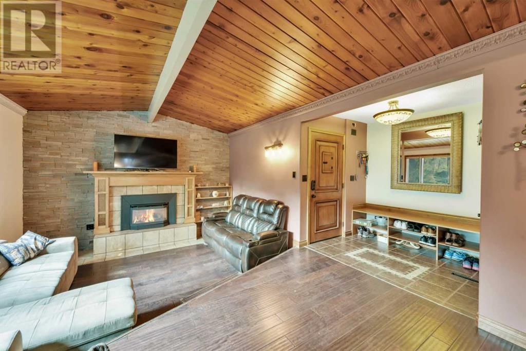 9 CRONQUIST CLOSE Image 11