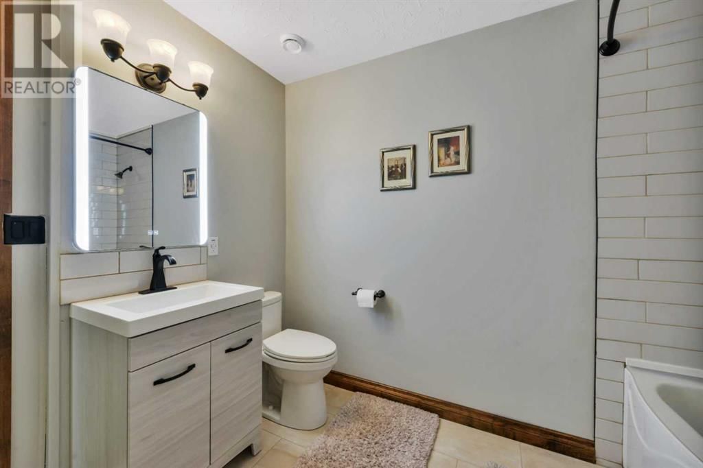 9 CRONQUIST CLOSE Image 24