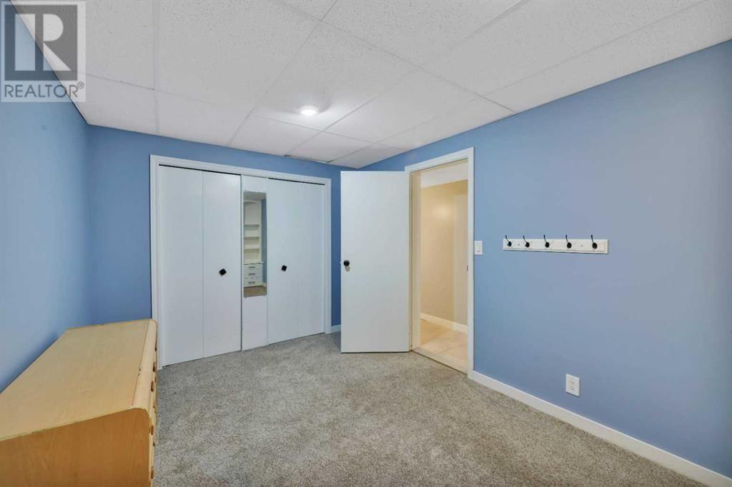 9 CRONQUIST CLOSE Image 28