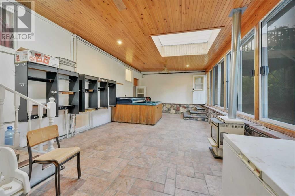 9 CRONQUIST CLOSE Image 31