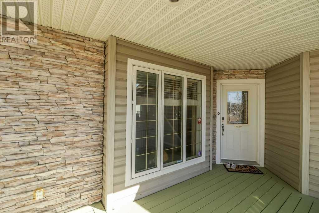 17 Falcon Ridge Drive Image 32