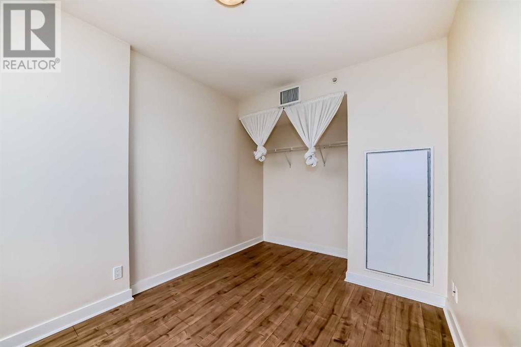 513 30 Brentwood Common NW Image 30