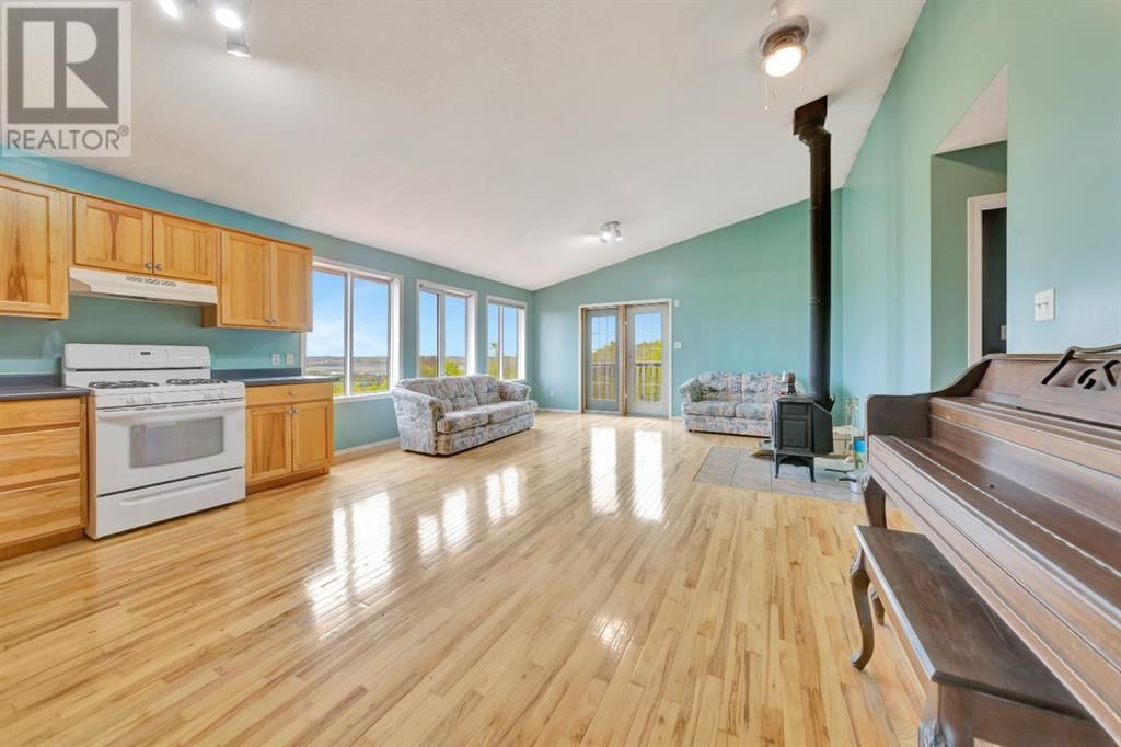 0 52404 RGE RD 3262 Image 17