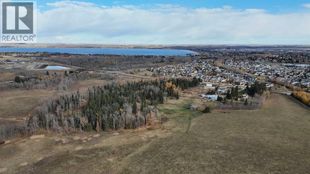 4410 60 St, Sylvan Lake, Alberta T0M 0H0