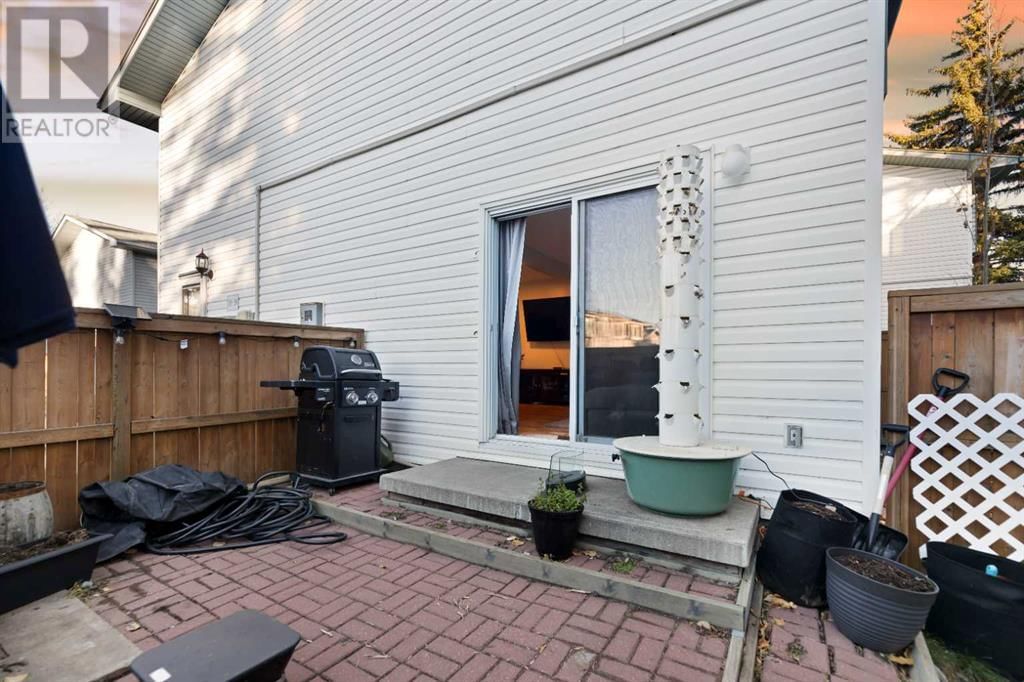 51 4810 40 Avenue SW Image 14