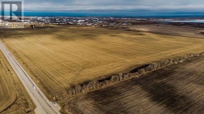 Image #1 of Commercial for Sale at 9300 69 Avenue, Clairmont, Alberta