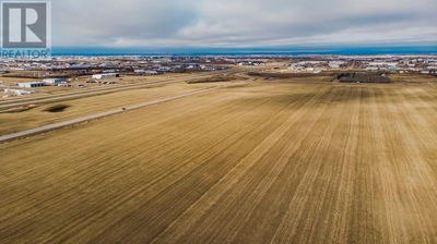 Image #1 of Commercial for Sale at 9300 69 Avenue, Clairmont, Alberta