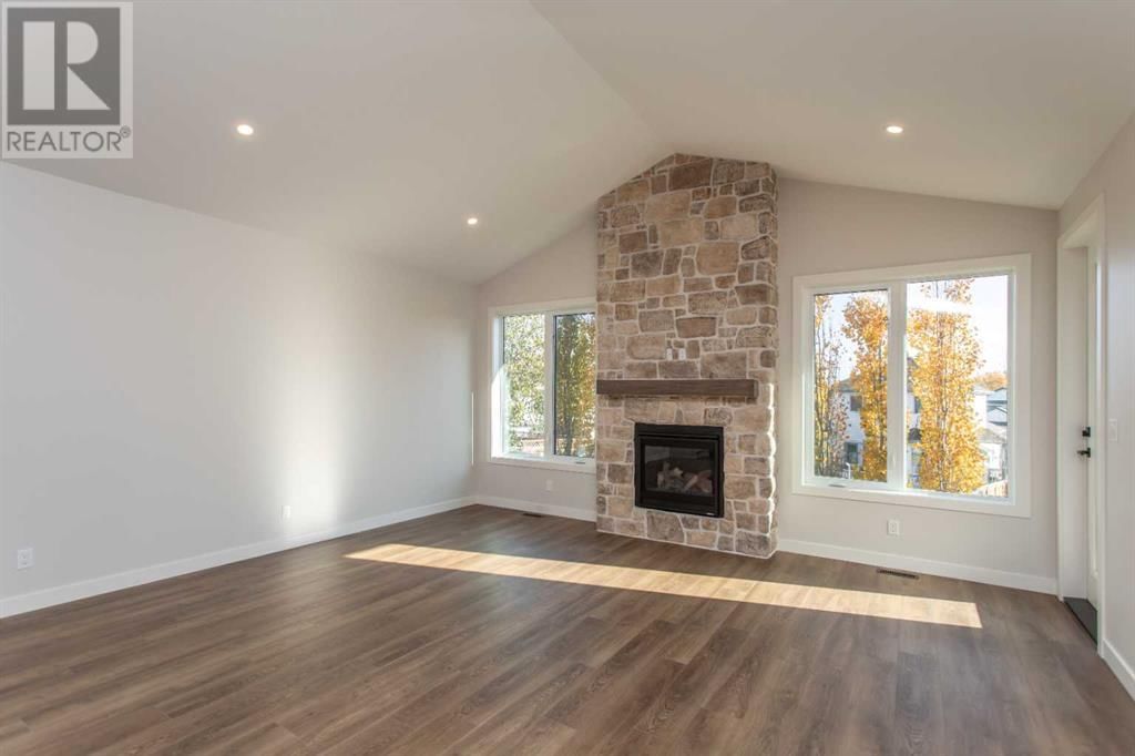 5300 60 STREET Image 3