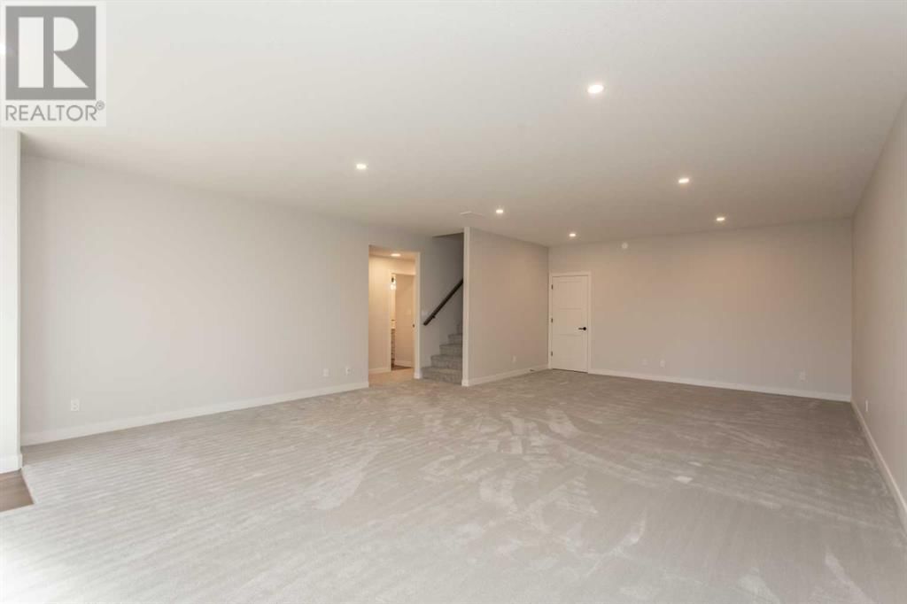 5300 60 STREET Image 32