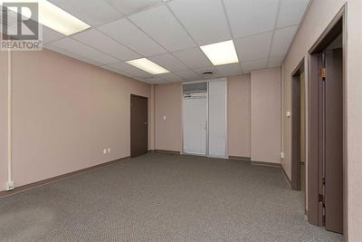 Image #1 of Commercial for Sale at 206 5009 48 Street, Lloydminster, Alberta