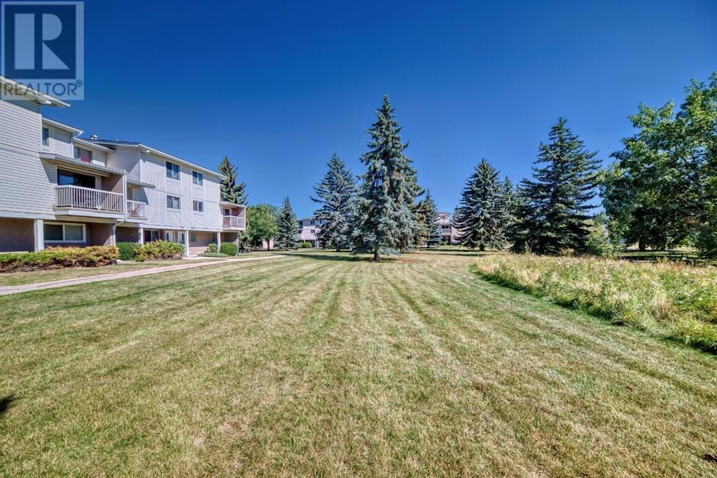 138 3015 51 Street SW Image 33