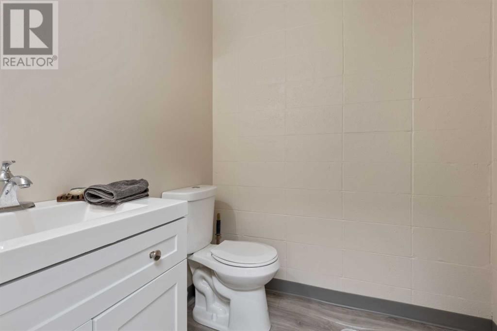4912 52 AVENUE Image 17