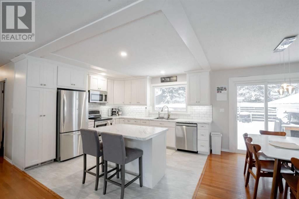 11513 103 STREET Image 4