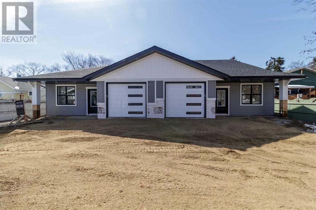 5418 49 AVENUE Image 1