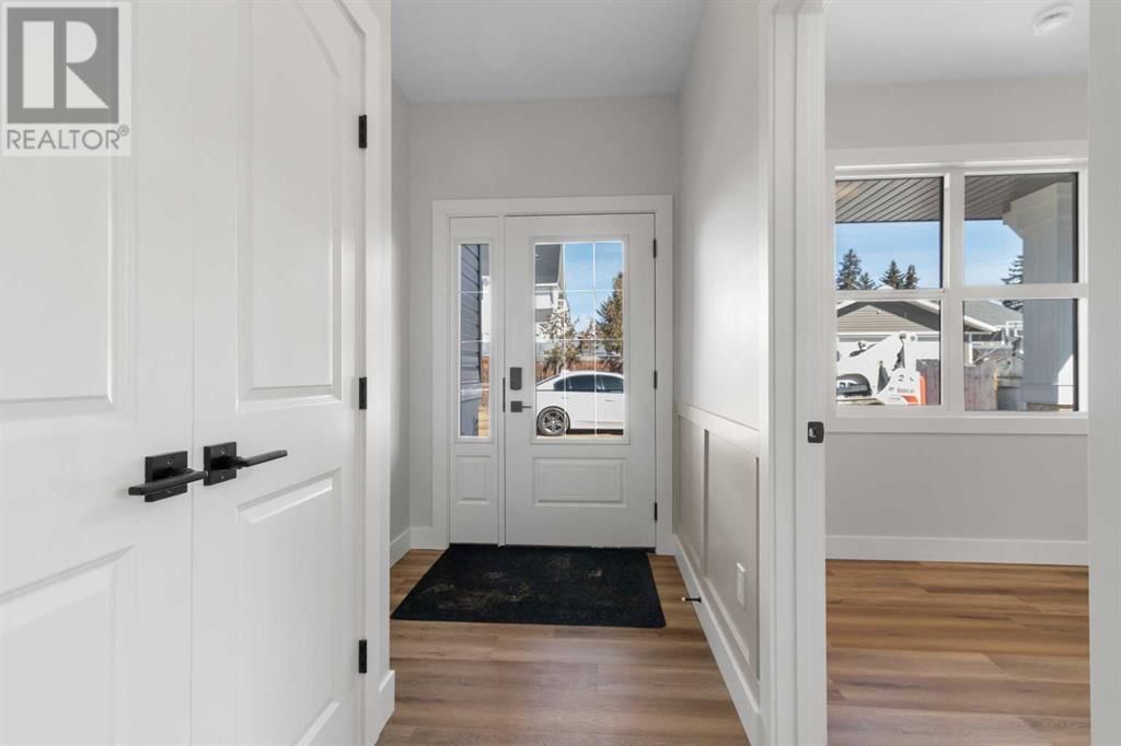 5418 49 AVENUE Image 15