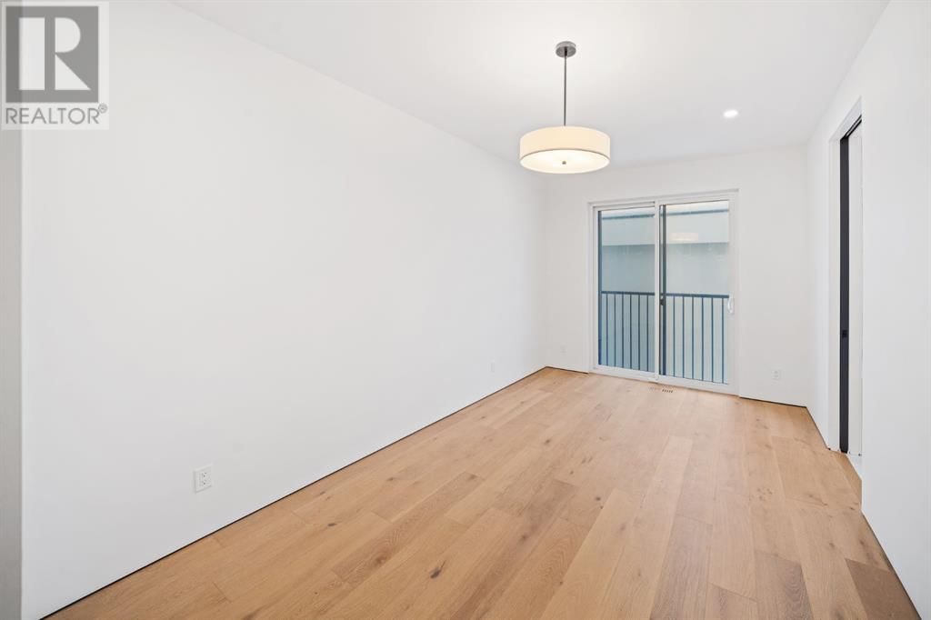2303 13 STREET NORTHWEST Image 35