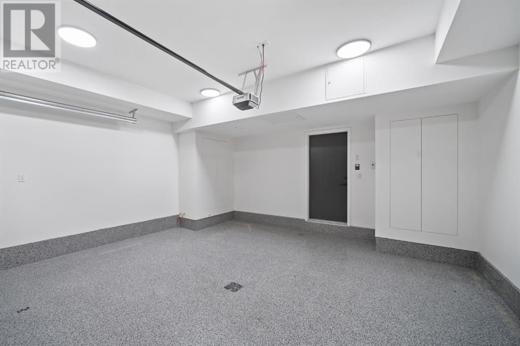 2303 13 STREET NORTHWEST Image 42