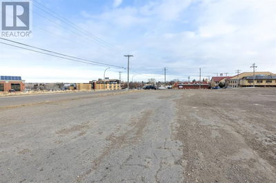 Image #1 of Commercial for Sale at 1002 8 Street Sw, Medicine Hat, Alberta