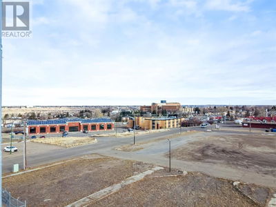 Image #1 of Commercial for Sale at 1002 8 Street Sw, Medicine Hat, Alberta