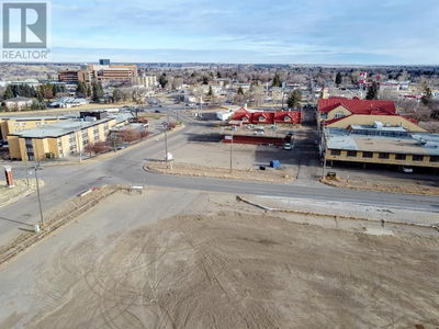 Image #1 of Commercial for Sale at 1002 8 Street Sw, Medicine Hat, Alberta