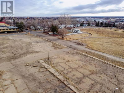 Image #1 of Commercial for Sale at 1002 8 Street Sw, Medicine Hat, Alberta