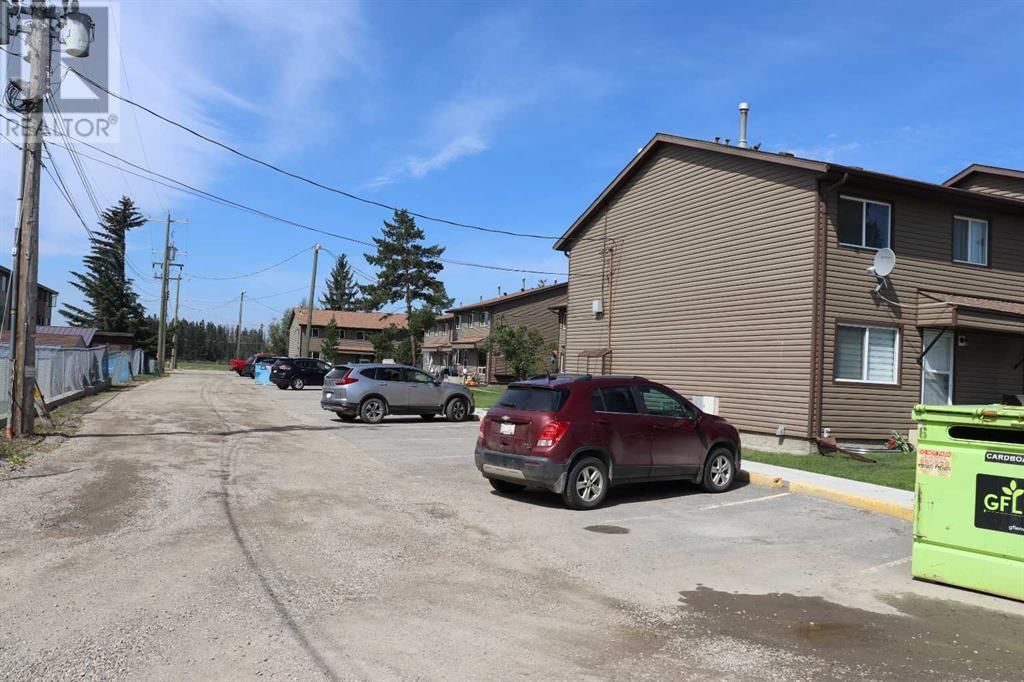 5215 6 AVENUE Image 4