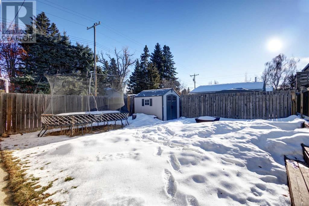 6616 34 Street SW Image 32