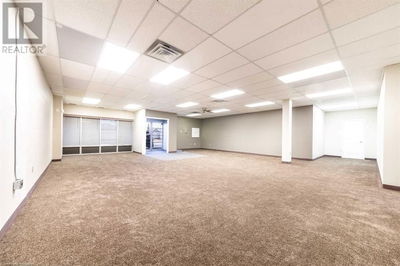 Image #1 of Commercial for Sale at 104 5303 50 Avenue, Lloydminster, Saskatchewan