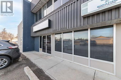 Image #1 of Commercial for Sale at 104 5303 50 Avenue, Lloydminster, Saskatchewan