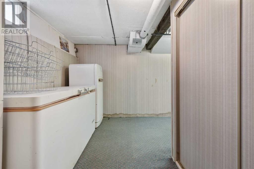 4961 49 STREET Image 22