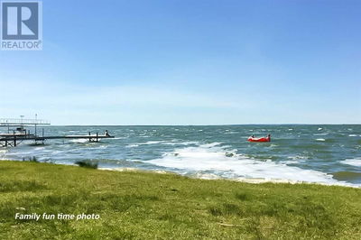 Image #1 of Commercial for Sale at 17 Horse Shoe, White Sands, Alberta