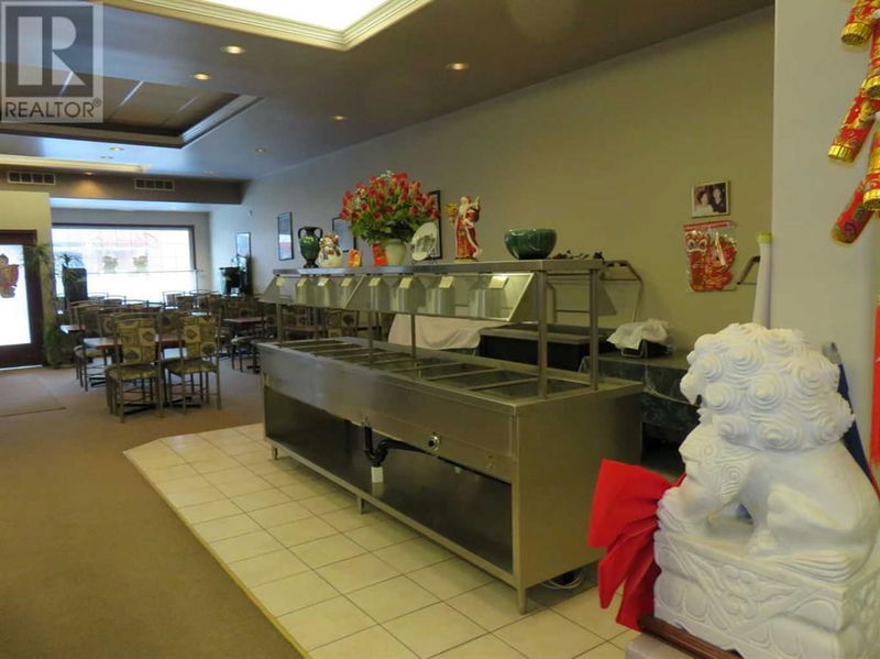Image #1 of Restaurant for Sale at 639 3 Street Se, Medicine Hat, Alberta