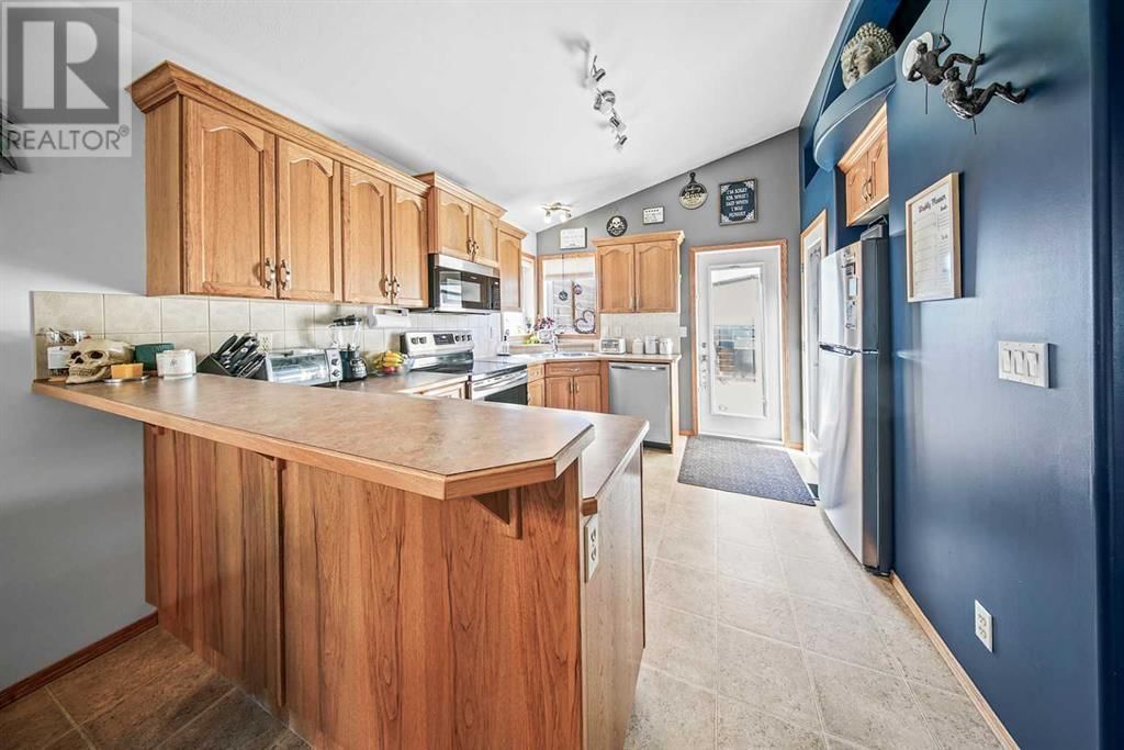 88 HINSHAW DRIVE Image 13