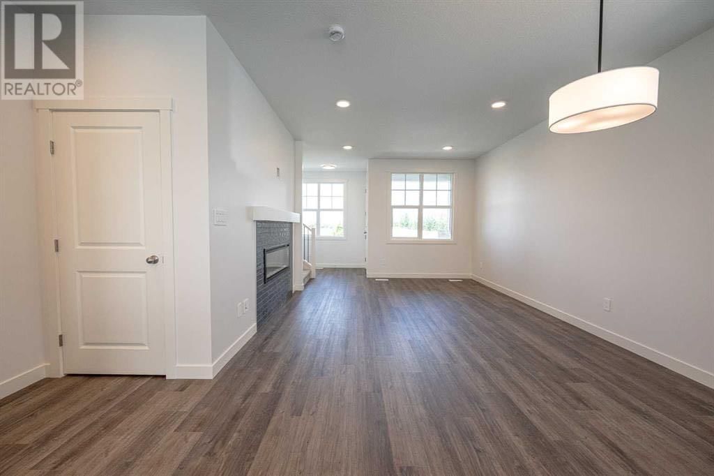 8713 COOPERWOOD ROAD Image 6