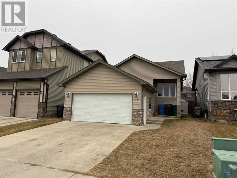 79 Tartan Boulevard W Lethbridge, Alberta