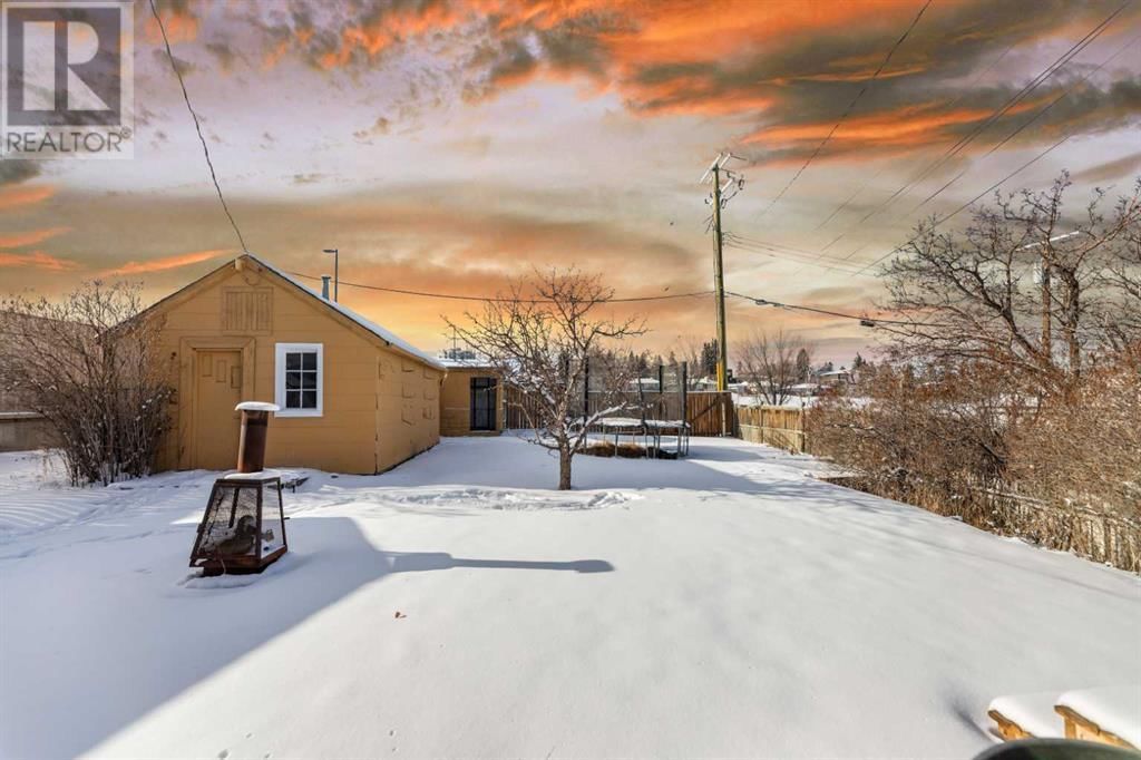 1623 SUMMIT STREET SOUTHWEST Image 34