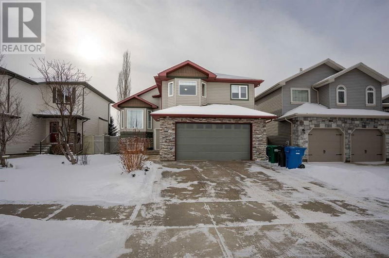 216 Southgate Boulevard S Lethbridge, Alberta