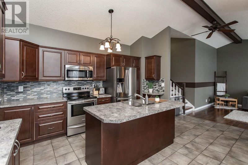 5 Rowntree Crescent Red Deer, Alberta